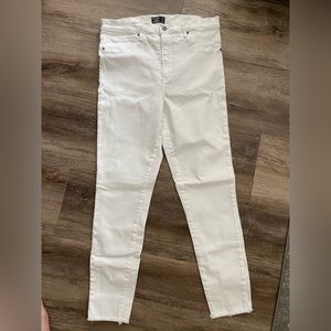 Abercrombie & Fitch White Skinny Jeans